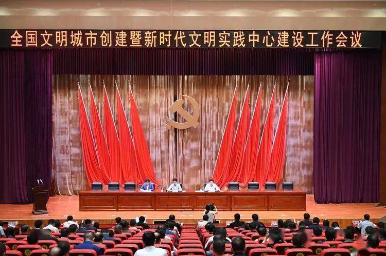 新澳2025年正版资料更新，全面释义与实施路径